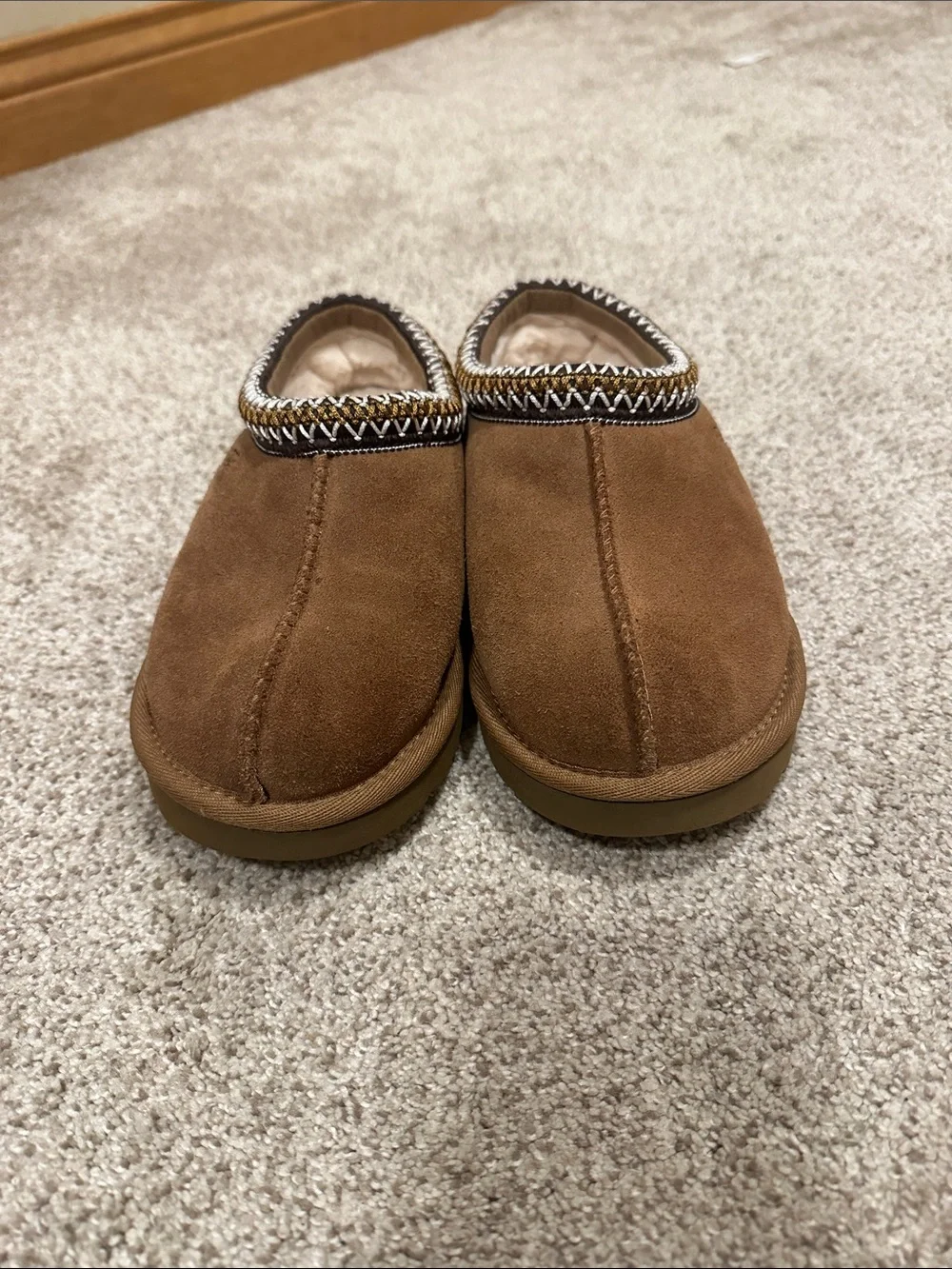 UGG Tasman slipper in chestnut color - Picture 1 of 9